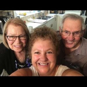 Meet your Posher, Cindy